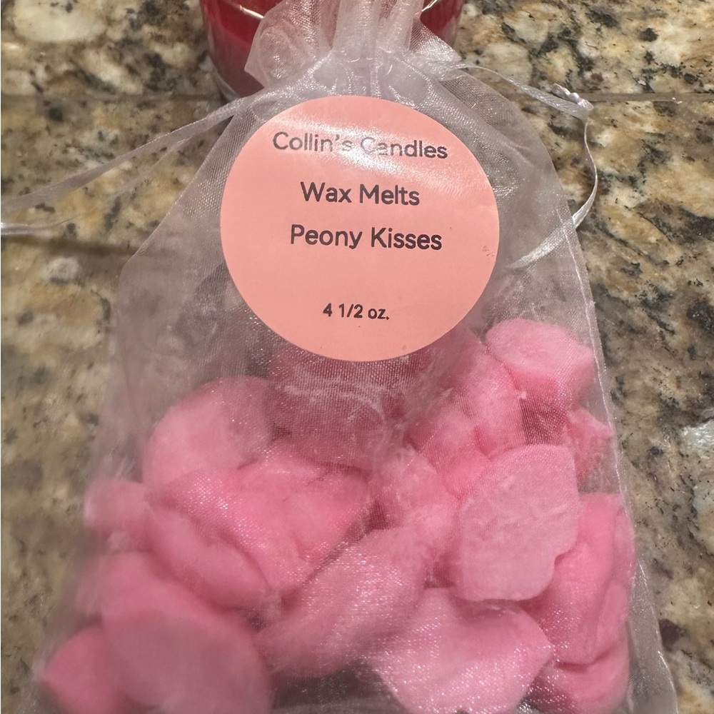 Collin's Candles Peony Kisses Wax Melts - Pink